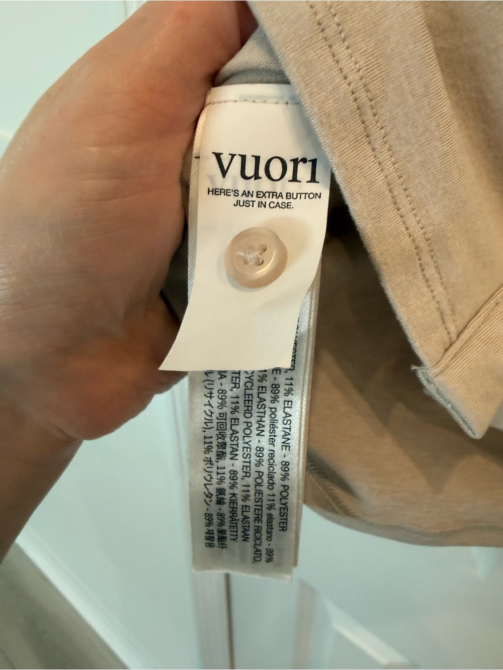 Vuori Women’s Halo Cardigan 2.0 - Picture 6 of 7